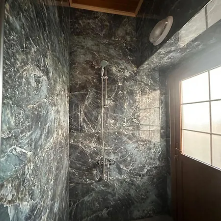 别墅 Bahceli Tas 特拉布宗