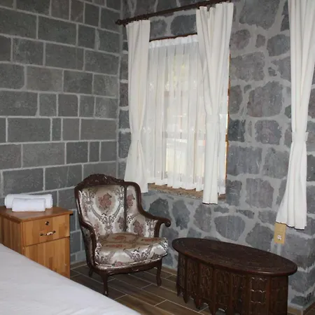 Bahceli Tas 别墅 特拉布宗