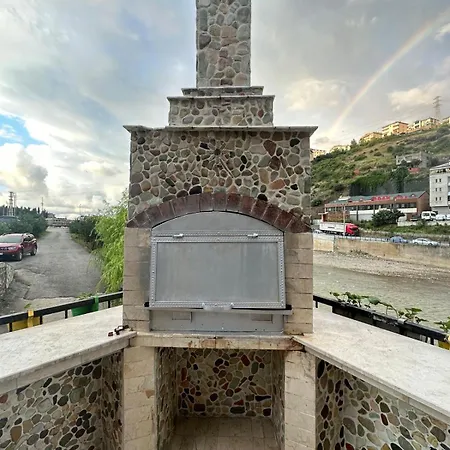Bahceli Tas Villa Trabzon